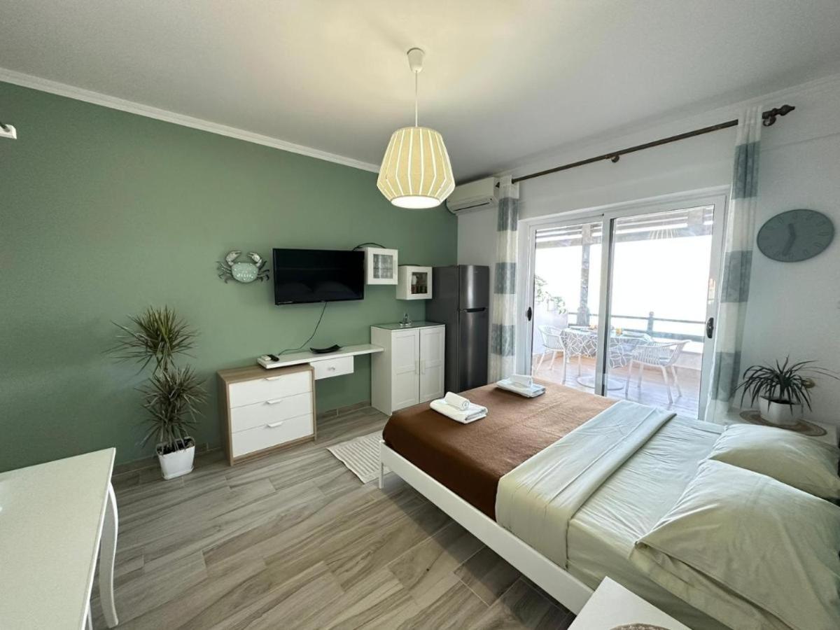 Sofia'S Holiday Apartment Vlorë Exteriör bild