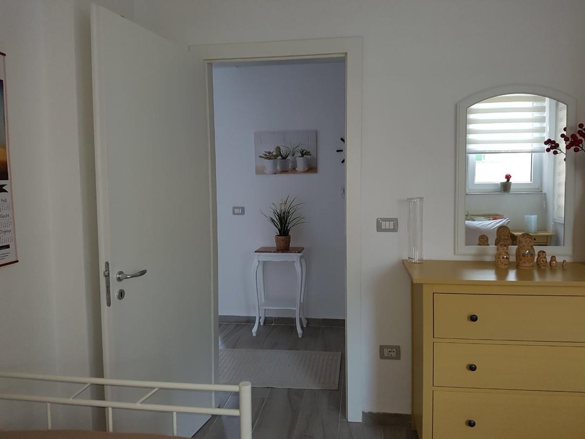 Sofia'S Holiday Apartment Vlorë Exteriör bild